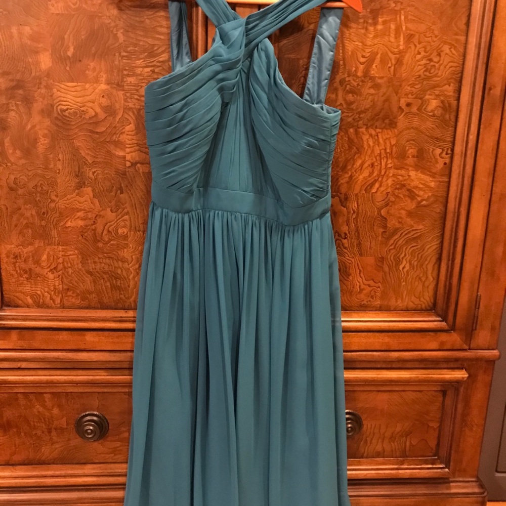 Monique Lhuillier Pleated Chiffon Midi Dress